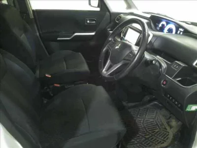 Mitsubishi DELICA D2