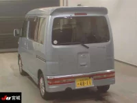 Daihatsu Atrai Wagon лот № 4372 оценка 3  с аукциона в Японии 1