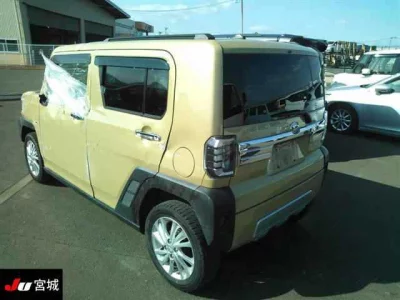 Daihatsu TAFT
