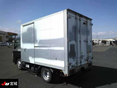 Mitsubishi Fuso Canter