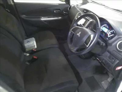 Mitsubishi EK CUSTOM