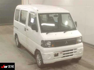 Mitsubishi MINICAB VAN