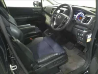 Honda ODYSSEY лот № 523 оценка 3.5  с аукциона в Японии 3