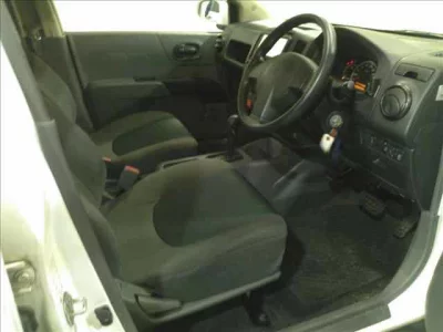 Mitsubishi LANCER VAN  с аукциона в Японии