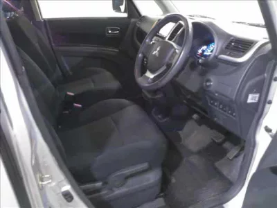 Mitsubishi DELICA D2