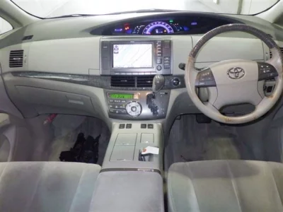 Toyota ESTIMA HYBRID
