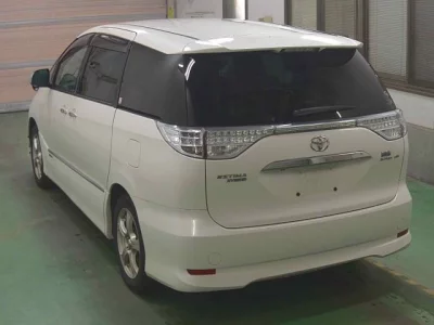 Toyota ESTIMA HYBRID