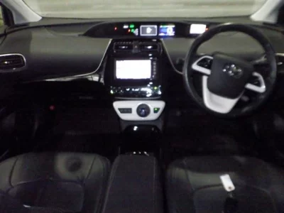 Toyota PRIUS PHV