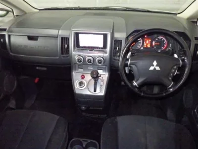 Mitsubishi DELICA D5  с аукциона в Японии