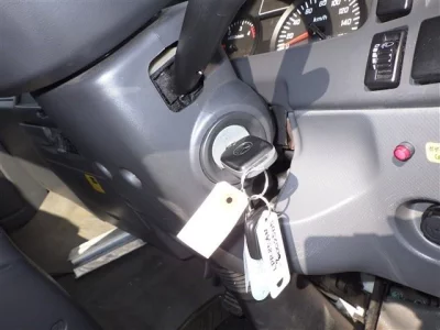 Mazda TITAN  с аукциона в Японии