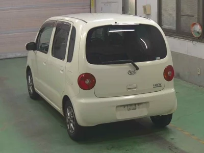 Daihatsu MOVE LATTE
