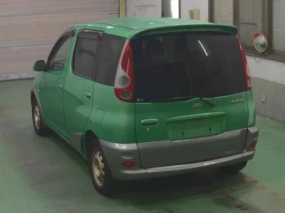 Toyota FUNCARGO  с аукциона в Японии