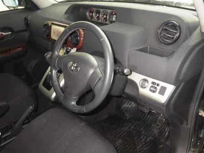 Toyota COROLLA RUMION