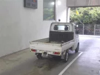 Mitsubishi MINICAB TRUCK лот № 1061 оценка 3  с аукциона в Японии 4