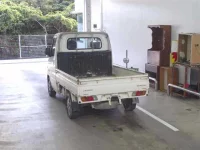 Mitsubishi MINICAB TRUCK лот № 1061 оценка 3  с аукциона в Японии 1