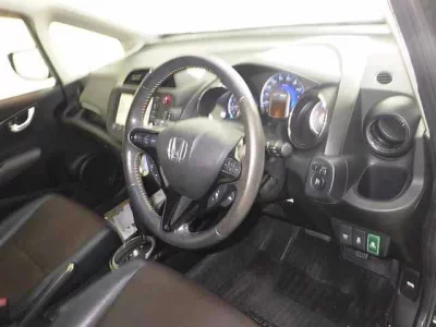 Honda FIT SHUTTLE  с аукциона в Японии