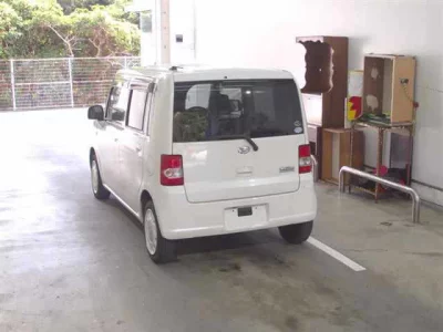 Daihatsu MOVE CONTE