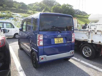 Daihatsu WAKE