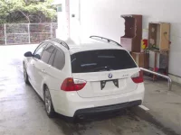 BMW 3-Series лот № 165 оценка 3  с аукциона в Японии 1