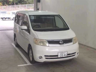 Nissan SERENA  с аукциона в Японии