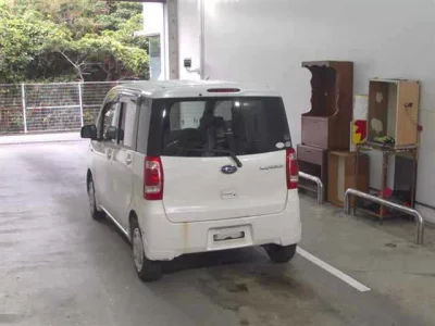 Subaru LUCRA  с аукциона в Японии