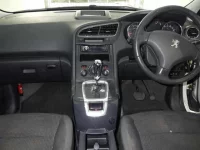 Peugeot 5008 лот № 1177 оценка 3.5  с аукциона в Японии 5