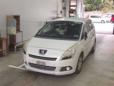 Peugeot 5008  с аукциона в Японии