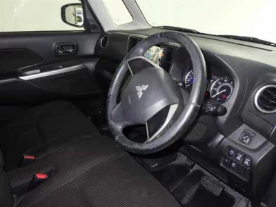 Mitsubishi EK X SPACE