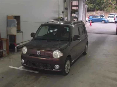 Daihatsu MIRA  с аукциона в Японии
