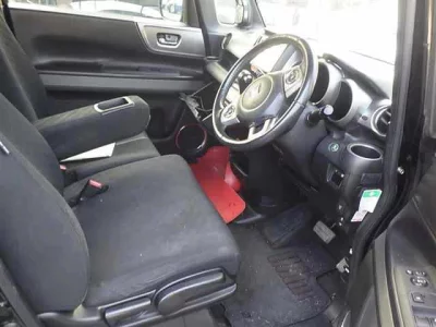 Honda N BOX SLASH