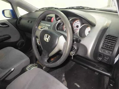 Honda FIT  с аукциона в Японии
