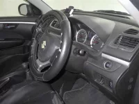 Suzuki SWIFT лот № 1097 оценка 3  с аукциона в Японии 2