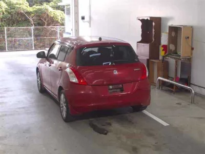 Suzuki SWIFT  с аукциона в Японии