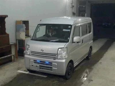 Nissan CLIPPER VAN