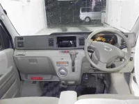 Daihatsu Atrai Wagon лот № 1233 оценка 3  с аукциона в Японии 5