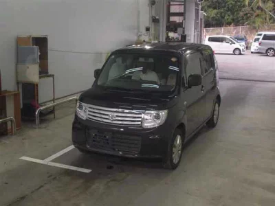 Suzuki MRWAGON