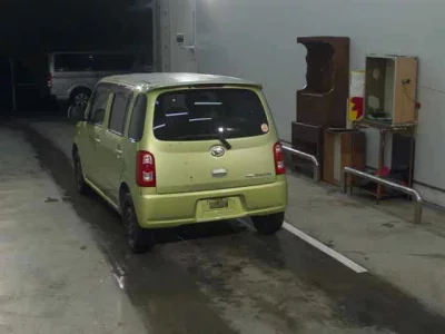 Daihatsu MIRA  с аукциона в Японии