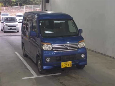 Daihatsu Atrai Wagon  с аукциона в Японии