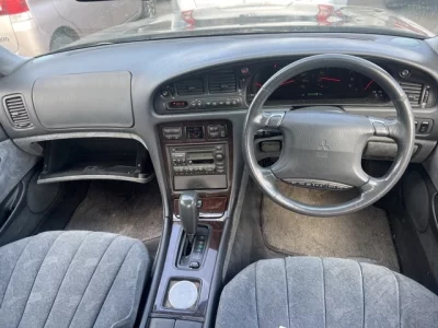 Mitsubishi Debonair