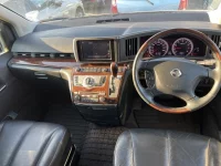 Nissan ELGRAND лот № 6112 оценка 3  с аукциона в Японии 3