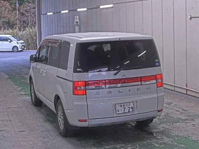 Mitsubishi DELICA D5  с аукциона в Японии