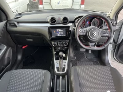 Suzuki SWIFT  с аукциона в Японии