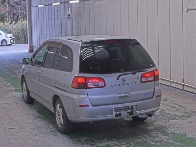 Nissan LIBERTY