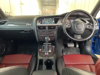 Audi S4  с аукциона в Японии