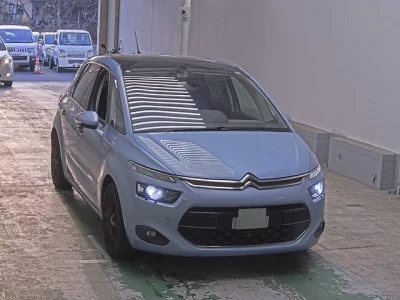 Citroen C4  с аукциона в Японии