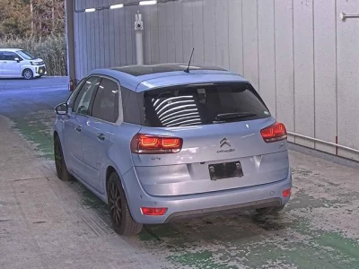 Citroen C4  с аукциона в Японии