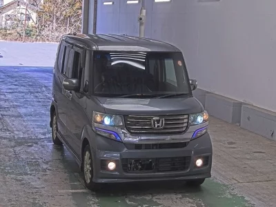 Honda N BOX  с аукциона в Японии