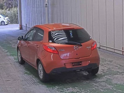 Mazda DEMIO