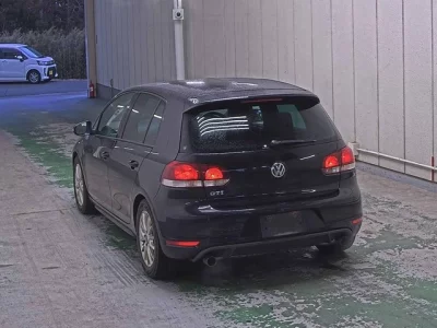 Volkswagen Golf  с аукциона в Японии