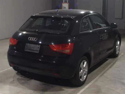 Audi A1  с аукциона в Японии